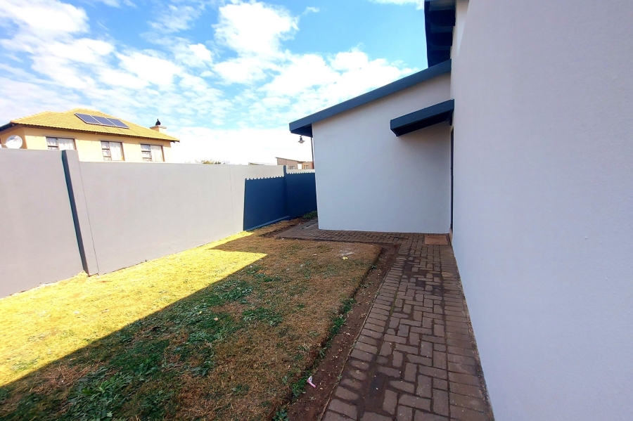 3 Bedroom Property for Sale in Melodie North West